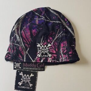 Woman’s Moonshine Camo Pink & Black Beanie - Muddy Girl Design